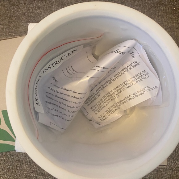 West Elm Ceramic Wallscape Planter. Never used. In original box. - Picture 4 of 9